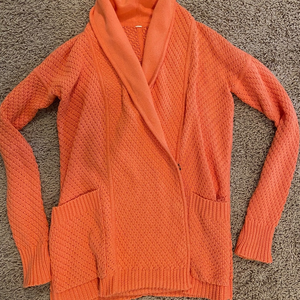 Lululemon cardigan sweater small